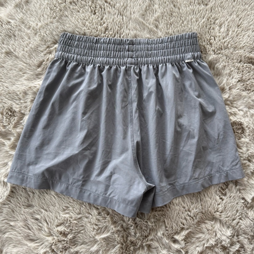 Vuori Athletic Shorts in Light Gray - Picture 2 of 6